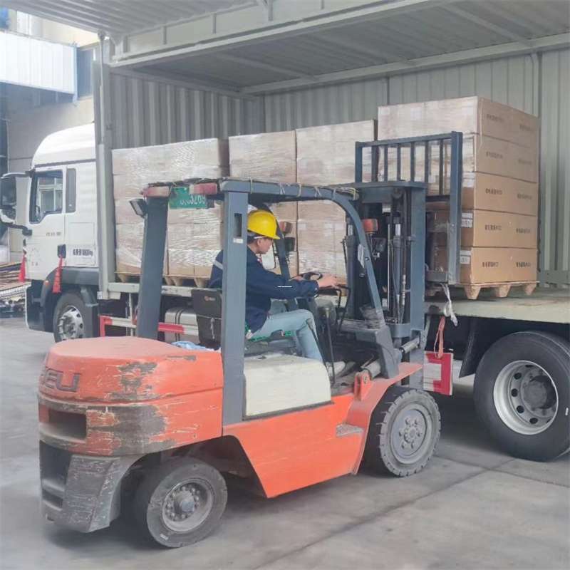 定城镇南湖区物流：多元服务与高效运输线路探索